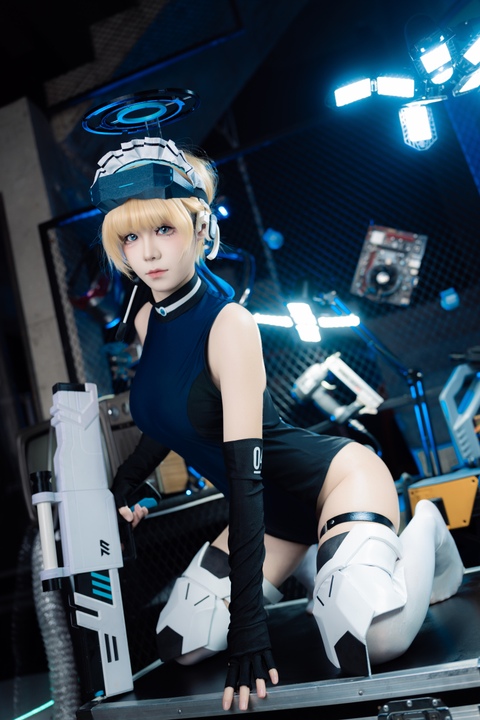 糊糊盟主粉丝福利 - 飞鸟马时.jpg